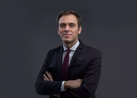 Dimitrios Mantzos
