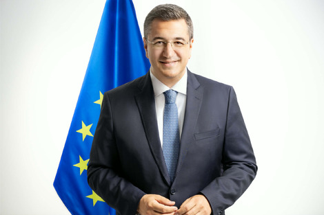 Apostolos Tzitzikostas